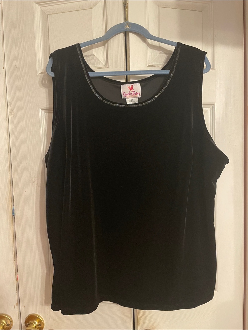 Quacker Factory Black Velvet Sleeveless Tank with Front Neck Shimmer Trim 
3X
